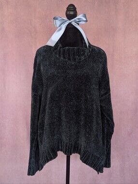 Marled by Reunited Clothing Hunter Green Chenille Sweater Oversized High Low